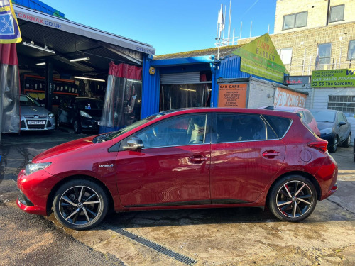 Toyota Auris  VVT-I DESIGN 5-Door