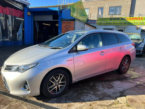 Toyota Auris  VVT-I ICON PLUS 5-Door