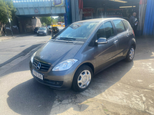 Mercedes-Benz A-Class A160 A160 CLASSIC SE 5-Door