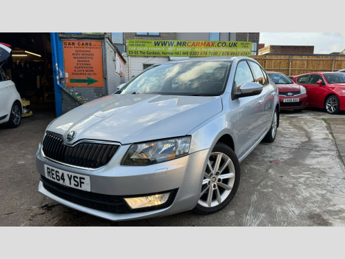 Skoda Octavia  1.4 TSI Elegance Hatchback 5dr Petrol DSG Euro 5 (s/s) (140 ps)