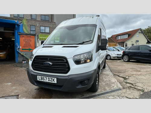 Ford Transit  2.0 350 EcoBlue Panel Van 5dr Diesel Manual FWD L2 H3 Euro 6 (130 ps)