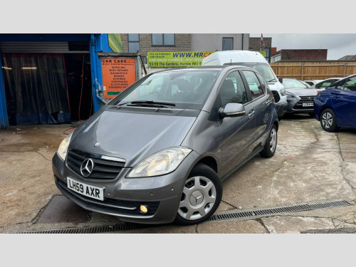Mercedes-Benz A-Class A160 1.5 A160 Classic SE Hatchback 5dr Petrol CVT (157 g/km, 95 bhp) 