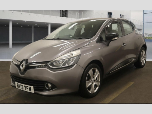 Renault Clio  1.2 16V Dynamique MediaNav  *APPLY FOR FINANCE ON OUR WEBSITE*