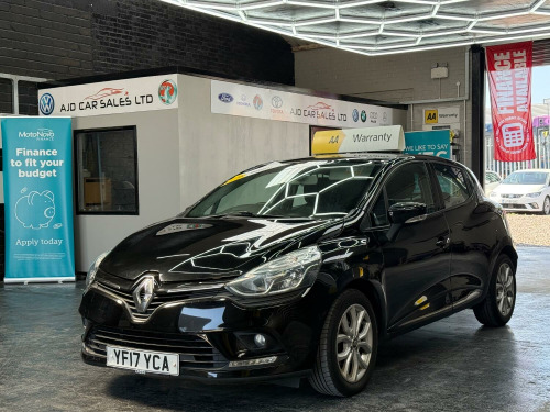 Renault Clio  0.9 Dynamique Nav TCe 90 ECO  *APPLY FOR FINANCE ON OUR WEBSITE*