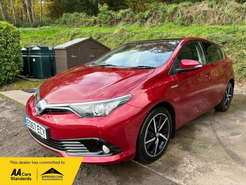 Toyota Auris  1.8 VVT-I DESIGN TSS 5d 99 BHP