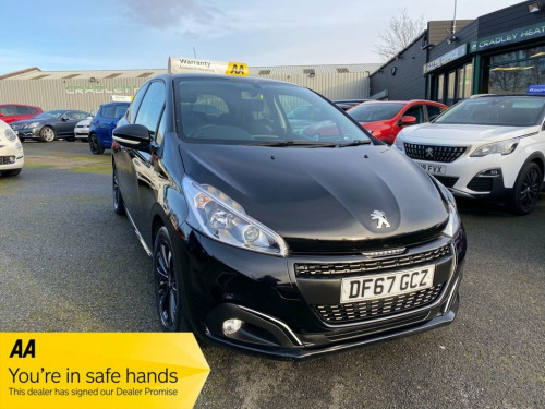 Peugeot 208  1.2 PureTech Black Edition Hatchback 3dr Petrol Ma