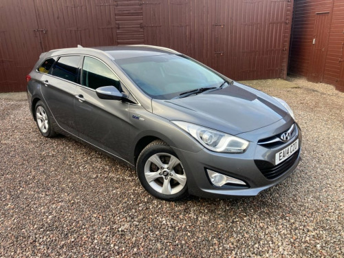 Hyundai i40  1.7 CRDi Blue Drive Style Estate 5dr Diesel Manual