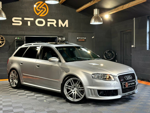 Audi RS4 Saloon  RS4 QUATTRO AVANT