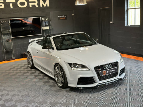 Audi TT  RS TFSI QUATTRO