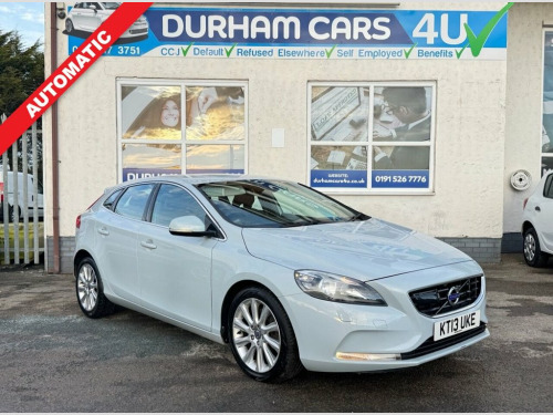 Volvo V40  2.0 D3 SE Nav Hatchback 5dr Diesel Geartronic Euro