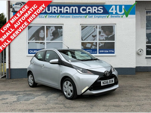 Toyota AYGO  1.0 VVT-i x-play Hatchback 5dr Petrol x-shift Euro