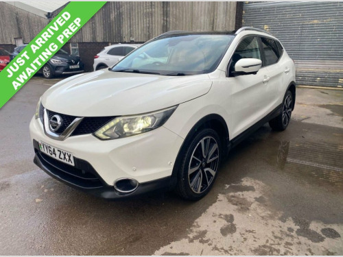 Nissan Qashqai  1.2 DIG-T Tekna SUV 5dr Petrol Manual 2WD Euro 5 (