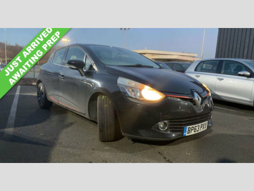 Renault Clio  0.9 TCe Dynamique S MediaNav Hatchback 5dr Petrol 