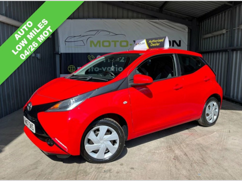 Toyota AYGO  1.0 VVT-i x-play Hatchback 5dr Petrol x-shift Euro