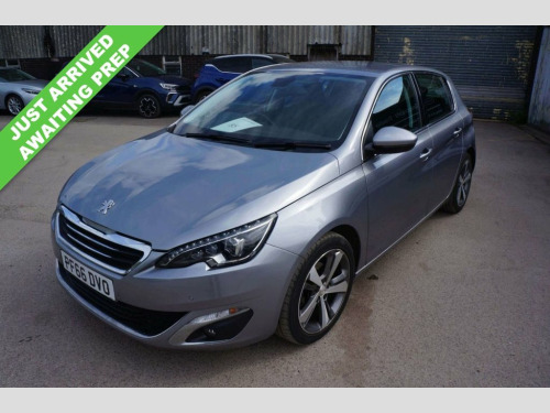 Peugeot 308  1.2 PureTech Allure Hatchback 5dr Petrol EAT Euro 