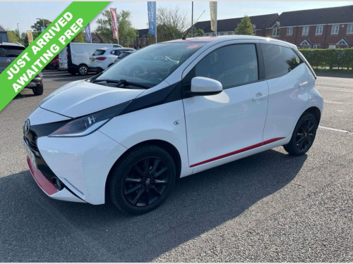 Toyota AYGO  1.0 VVT-i x-press Hatchback 5dr Petrol Manual Euro