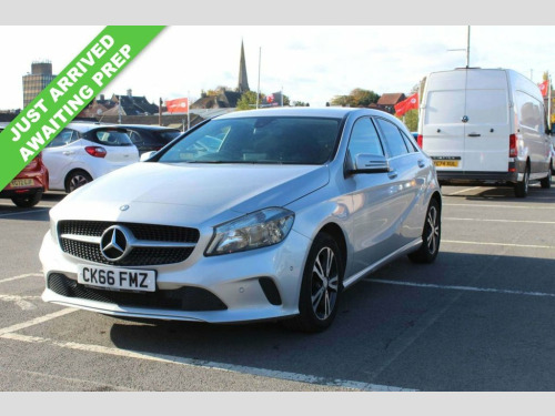 Mercedes-Benz A-Class  1.5 A180d SE Hatchback 5dr Diesel 7G-DCT Euro 6 (s