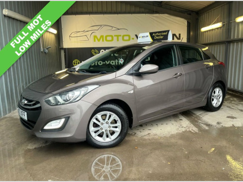 Hyundai i30  1.4 Active Hatchback 5dr Petrol Manual Euro 5 (100