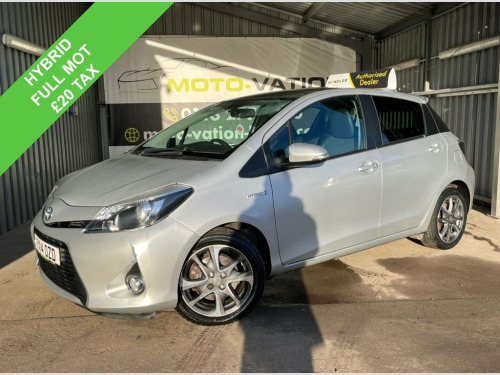 Toyota Yaris  1.5 VVT-h Trend Hatchback 5dr Petrol Hybrid CVT Eu 