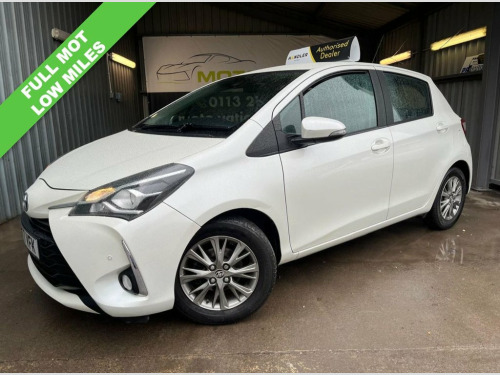 Toyota Yaris  1.0 VVT-i Icon Tech Hatchback 5dr Petrol Manual Eu 