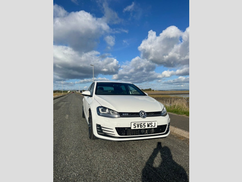 Volkswagen Golf  2.0 TDI BlueMotion Tech GTD Hatchback 5dr Diesel D