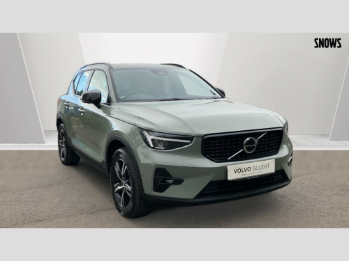 Volvo XC40  B3 PLUS MHEV