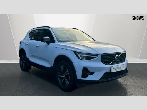 Volvo XC40  B3 PLUS MHEV