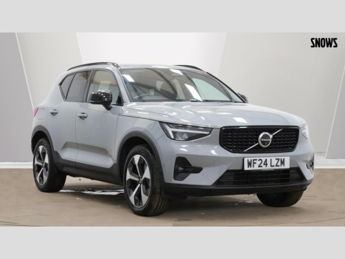 Volvo XC40  B4 PLUS