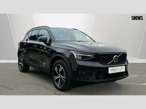 Volvo XC40  B3 PLUS MHEV