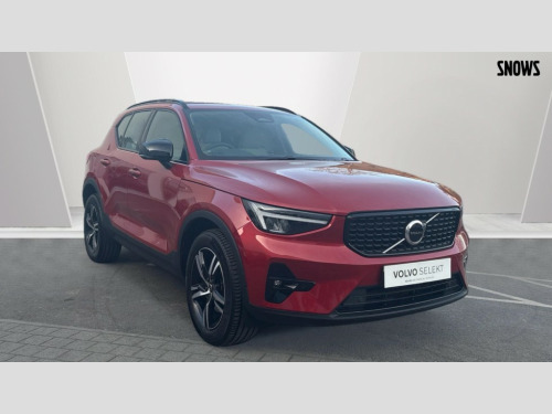 Volvo XC40 B3 PLUS MHEV