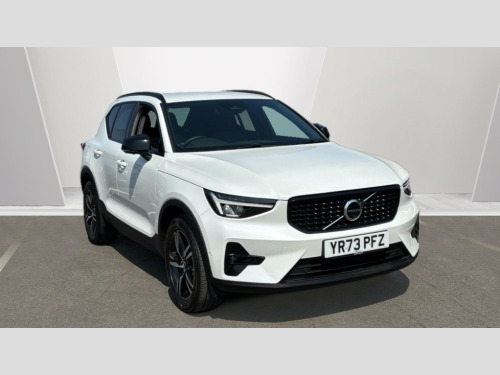Volvo XC40  B3 PLUS MHEV