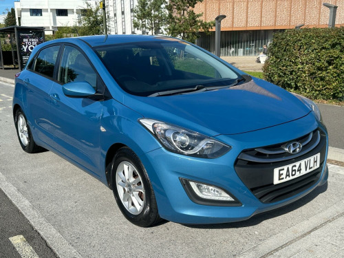 Hyundai i30  1.6 Active