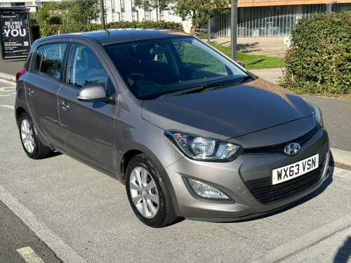 Hyundai i20  1.4 Active