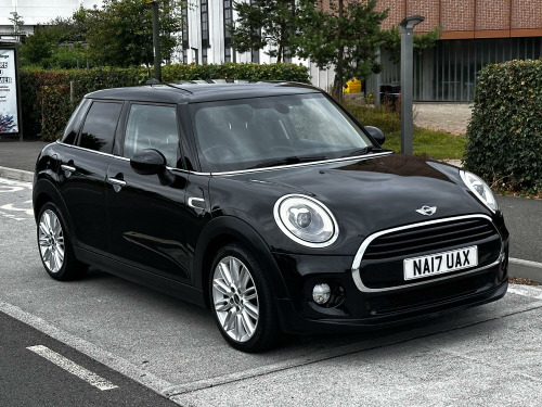 MINI Hatch  1.5 5-Door Hatch Cooper