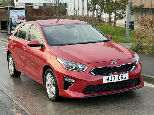 Kia ceed  1.6 CRDi MHEV 2 