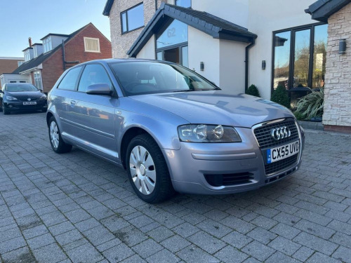 Audi A3  1.6 SPECIAL EDITION 8V 3DR Manual