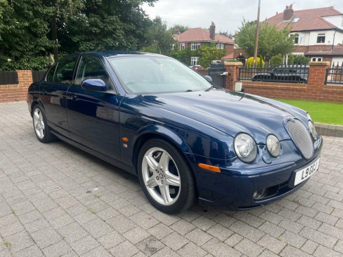 Jaguar S-TYPE  4.2 V8 R 4DR Automatic