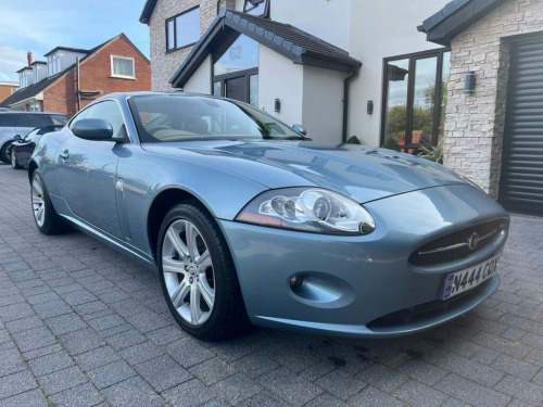 Jaguar XK  4.2 COUPE 2DR Automatic
