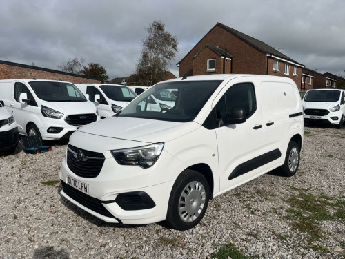 Vauxhall Combo  1.5 L1H1 2300 SPORTIVE S/S Manual