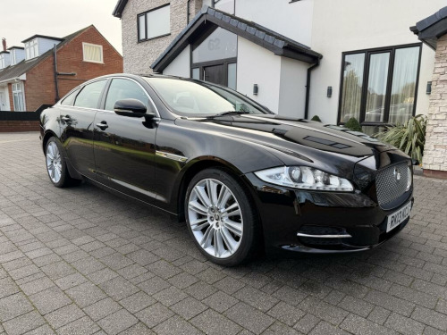 Jaguar XJ  3.0 V6 PREMIUM LUXURY 4DR Automatic 