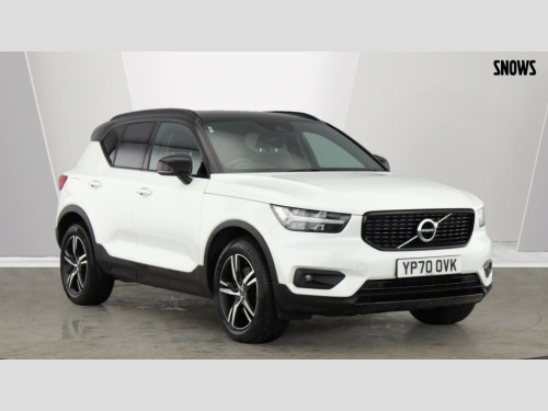 Volvo XC40  B4 R-DESIGN AWD MHEV