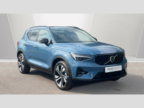 Volvo XC40 B4 R-DESIGN PRO MHEV