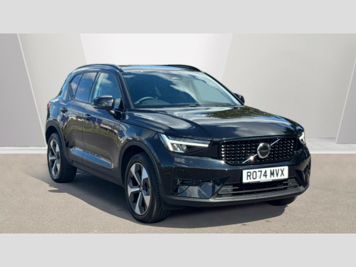Volvo XC40  B3 PLUS