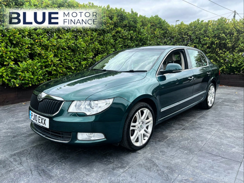 Skoda Superb  2.0 TDI Elegance Hatchback 5dr Diesel DSG Euro 4 (140 ps)