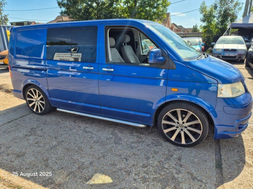 Volkswagen Transporter 2.5 TDi PD T32 Window Van 4dr Diesel Manual 4WD L1 (240 g/km, 128 bhp)