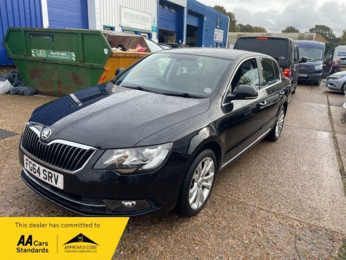 Skoda Superb  2.0 TDI SE Hatchback 5dr Diesel Manual Euro 5 (s/s) (140 ps)