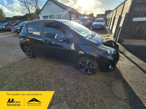 Toyota Yaris  1.33 Dual VVT-i Sport Hatchback 5dr Petrol Manual Euro 5 Euro 5 (99 ps) 