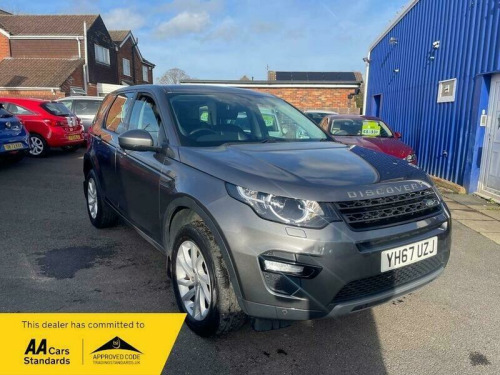 Land Rover Discovery Sport  2.0 TD4 SE Tech SUV 5dr Diesel Manual 4WD Euro 6 (s/s) (180 ps) 