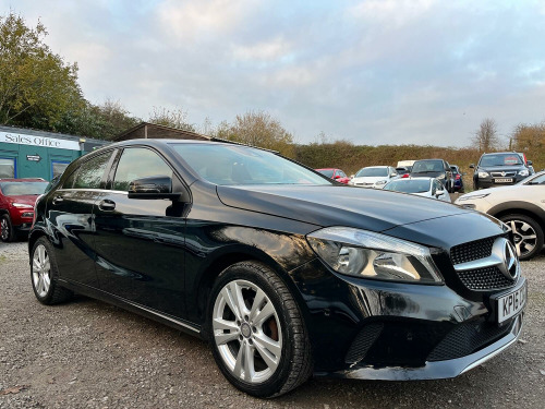 Mercedes-Benz A-Class  1.5 A180d Sport