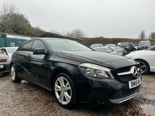 Mercedes-Benz A-Class  1.5 A180d Sport